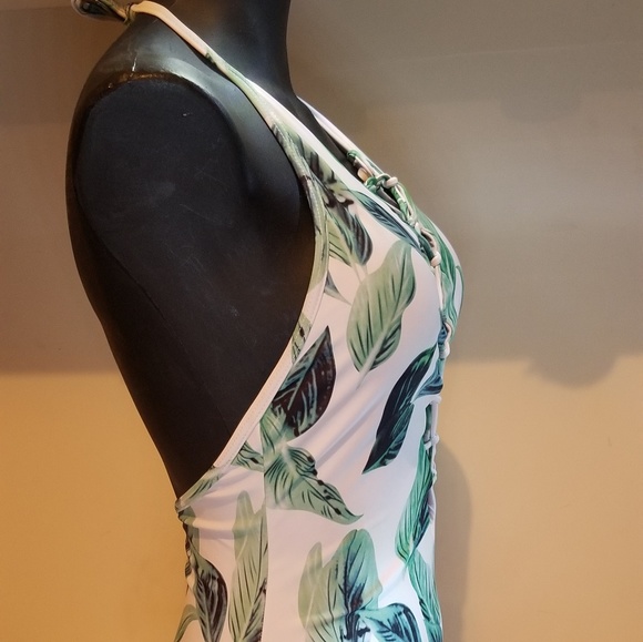 🍀"NEW" Green Leaf Corset Swimsuit - Picture 4 of 7